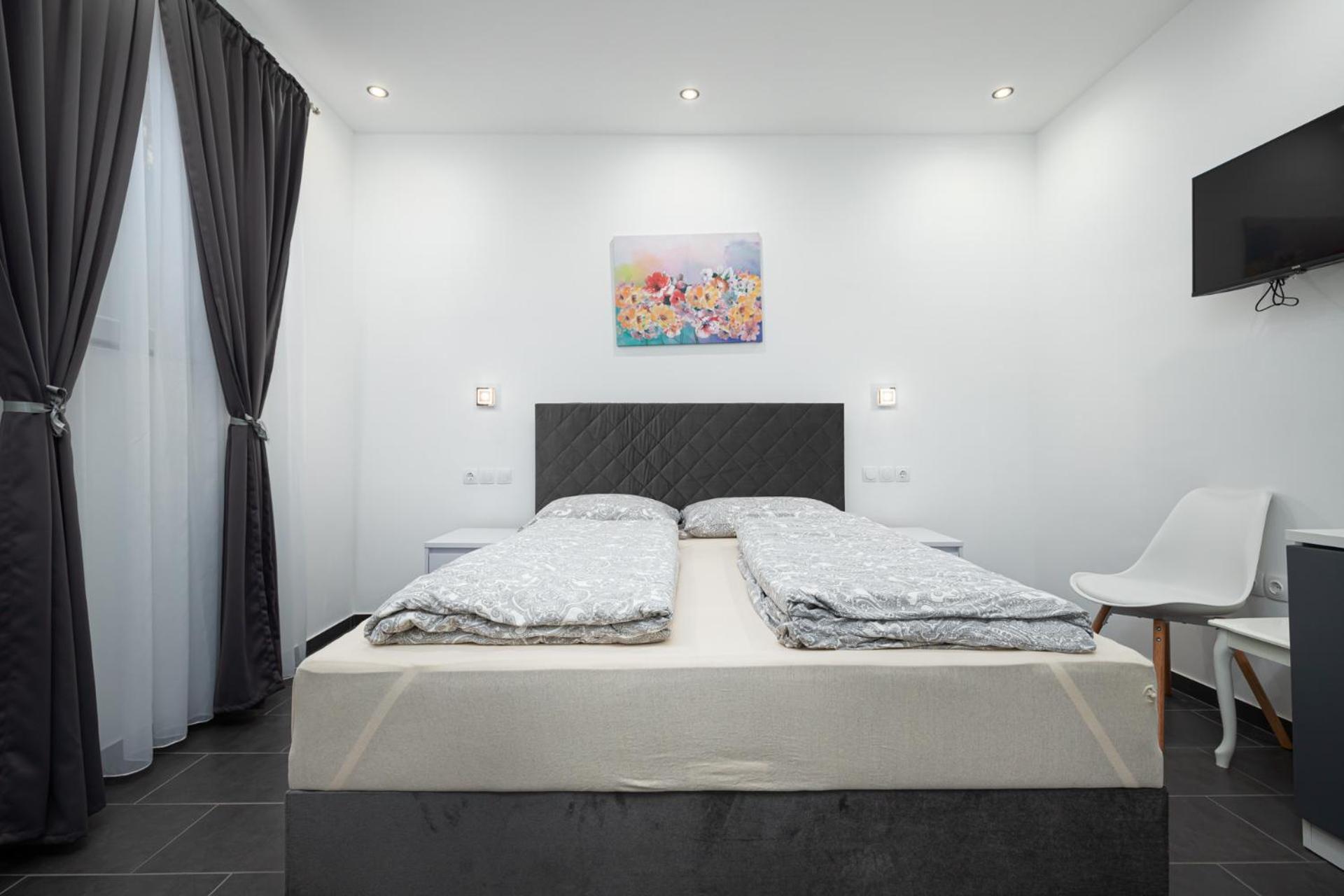 Rooms And Studio Flora Poreč Extérieur photo