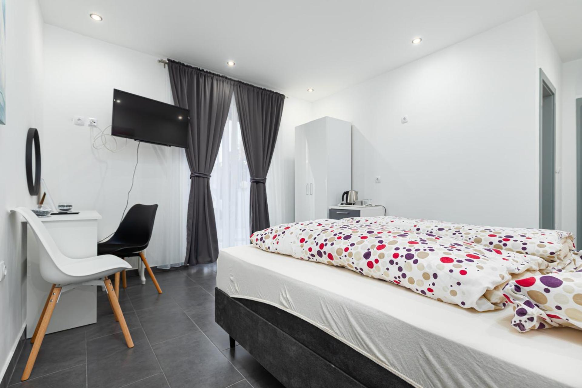 Rooms And Studio Flora Poreč Extérieur photo